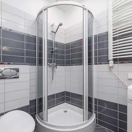 Krupnicza With Ac Next To Old Town By Renters Kraków