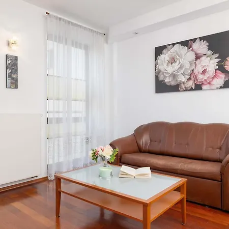 Apartman Krupnicza Family With Ac Quiet Old Town By Renters